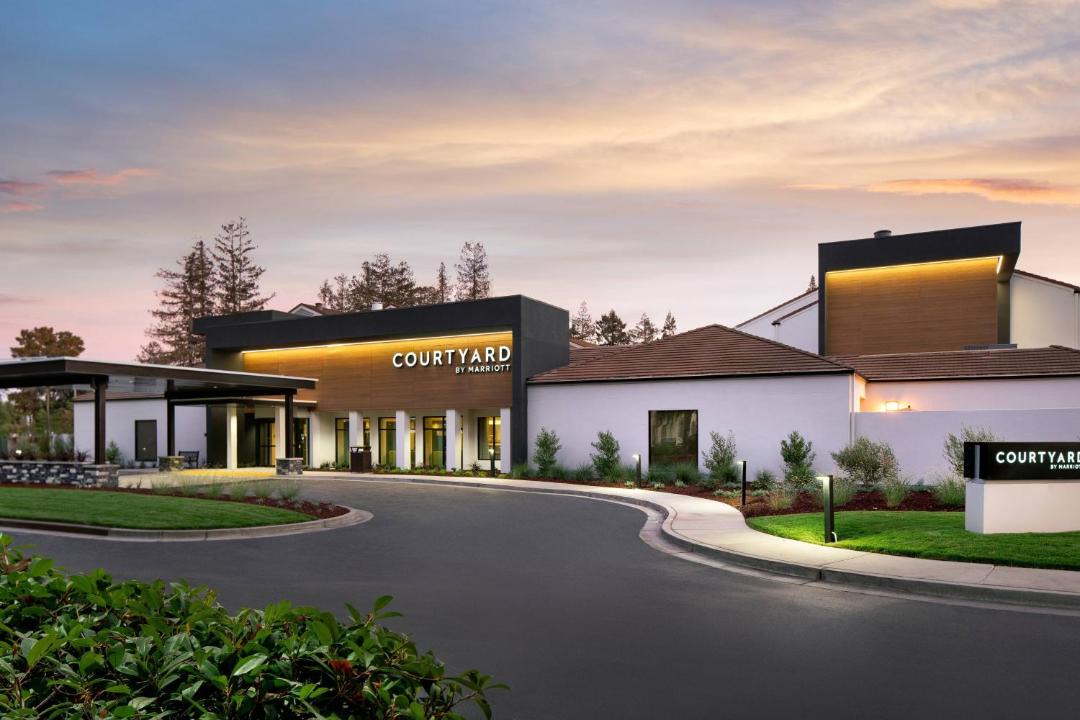 Photo of Others in Cupertino