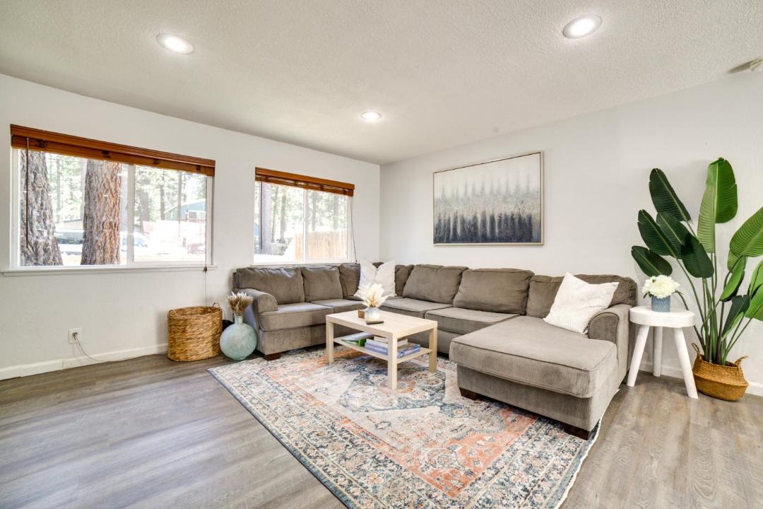Photo of Livingroom in Al Tahoe