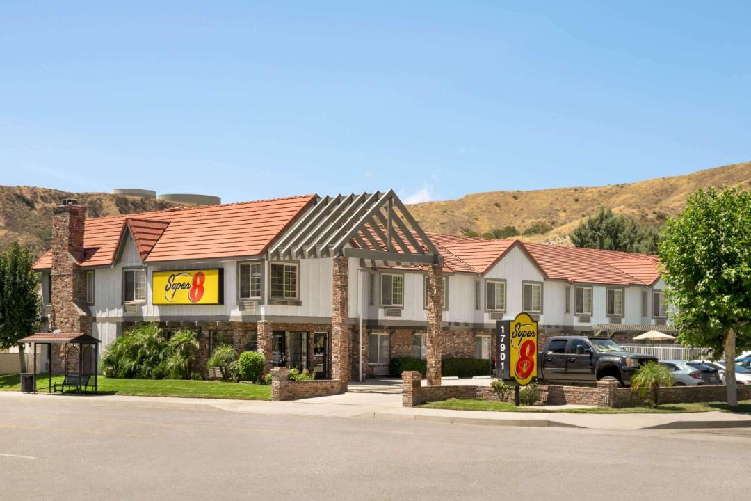 Photo of Buildings in Canyon Country
