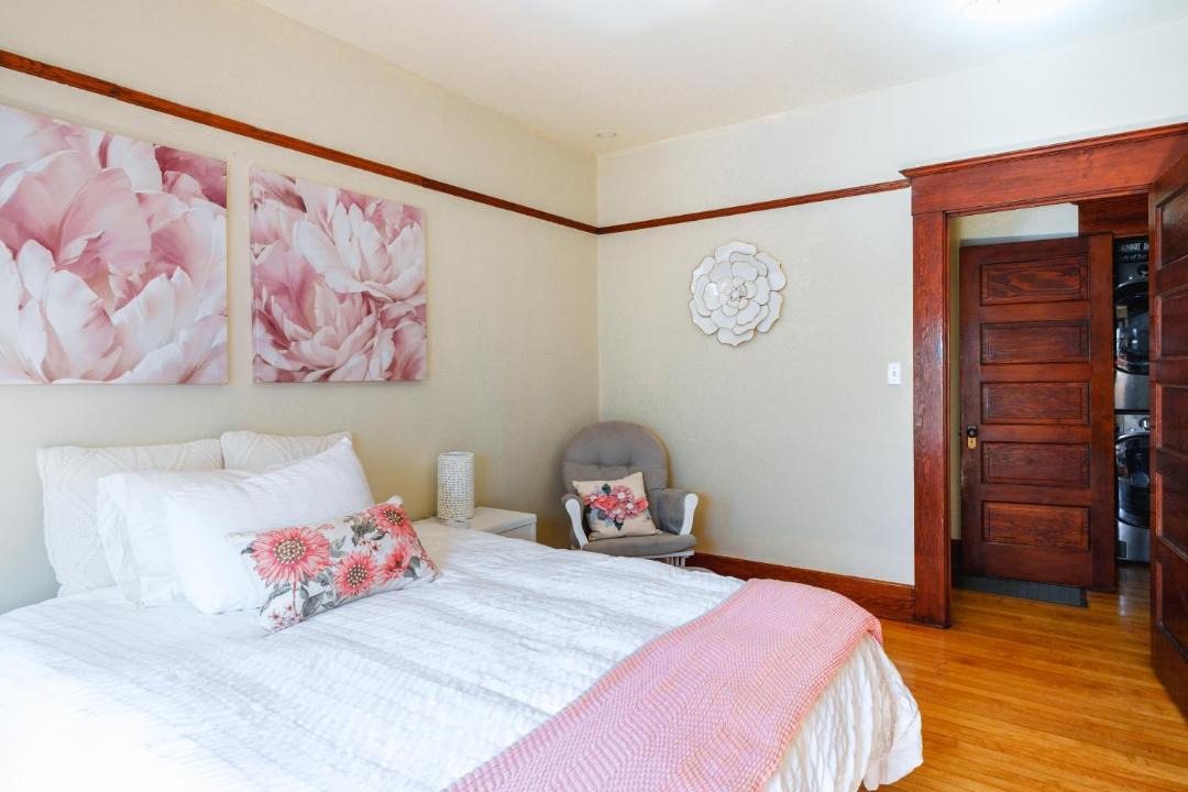 Photo of Bedroom in Park West