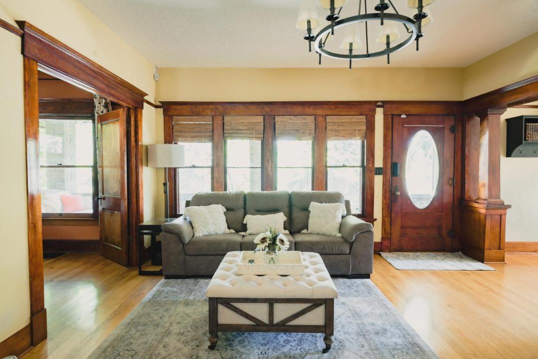 Photo of Livingroom in Park West