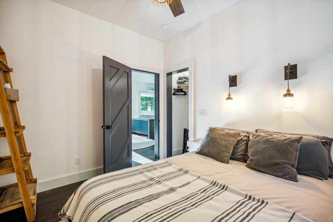 Photo of Bedroom in Monte Rio