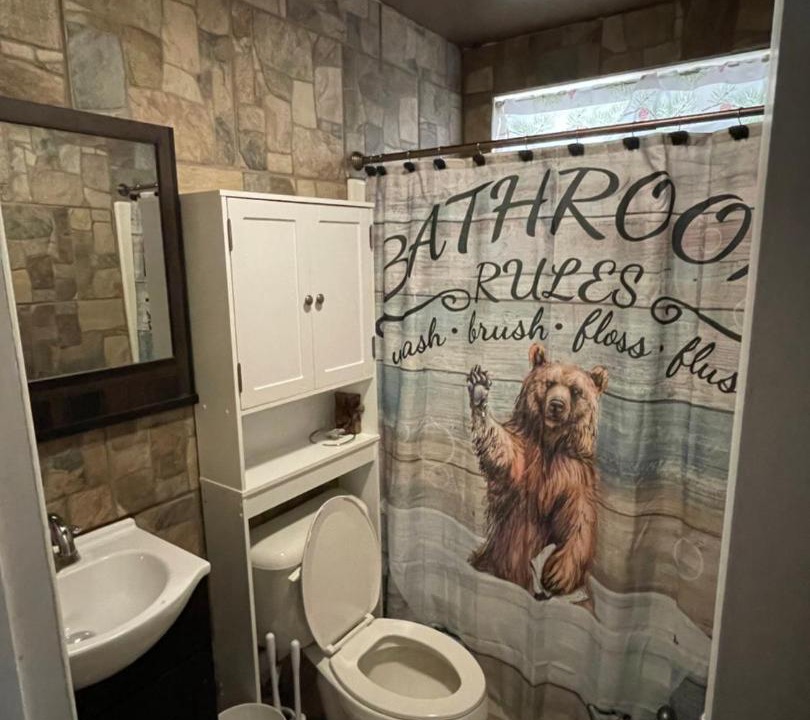 Photo of Bathroom in Woodlands