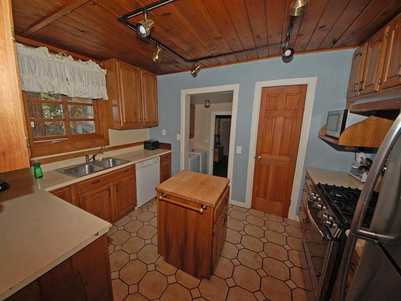 Photo of Kitchen in South Lake Tahoe