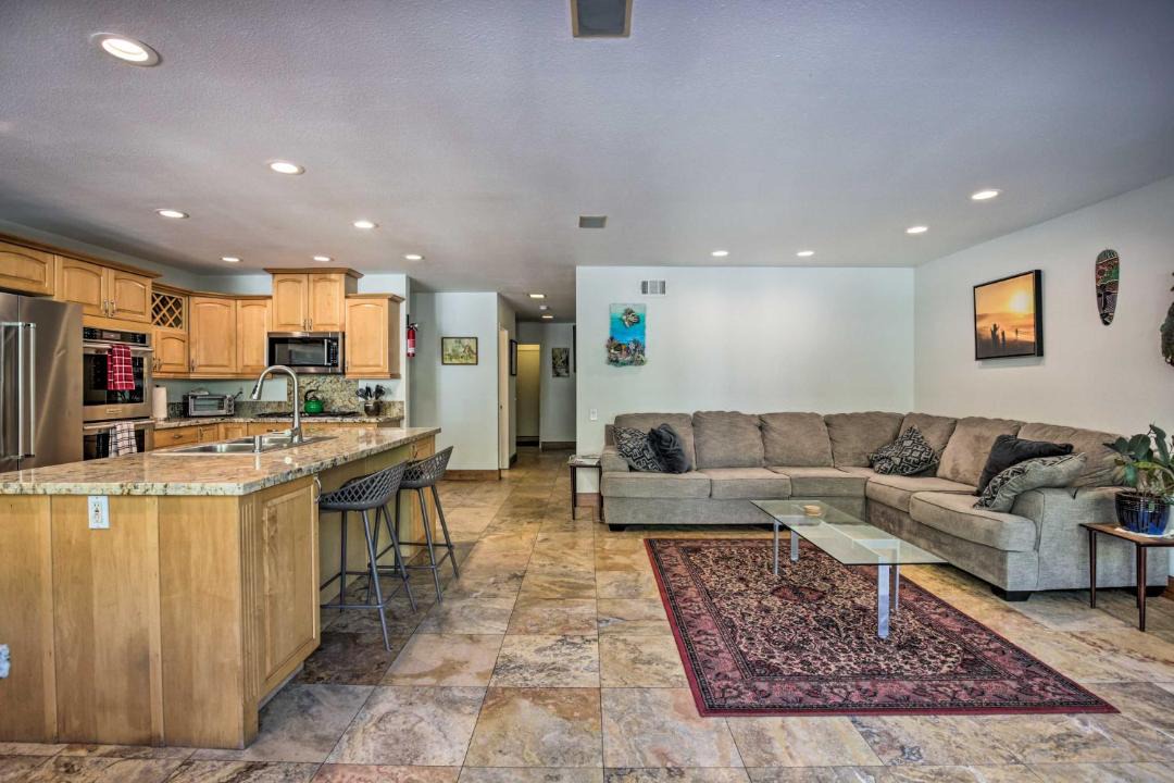 Photo of Livingroom in Spinnaker Hill