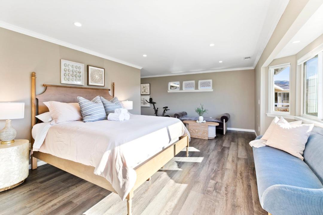 Photo of Bedroom in Park Pacifica