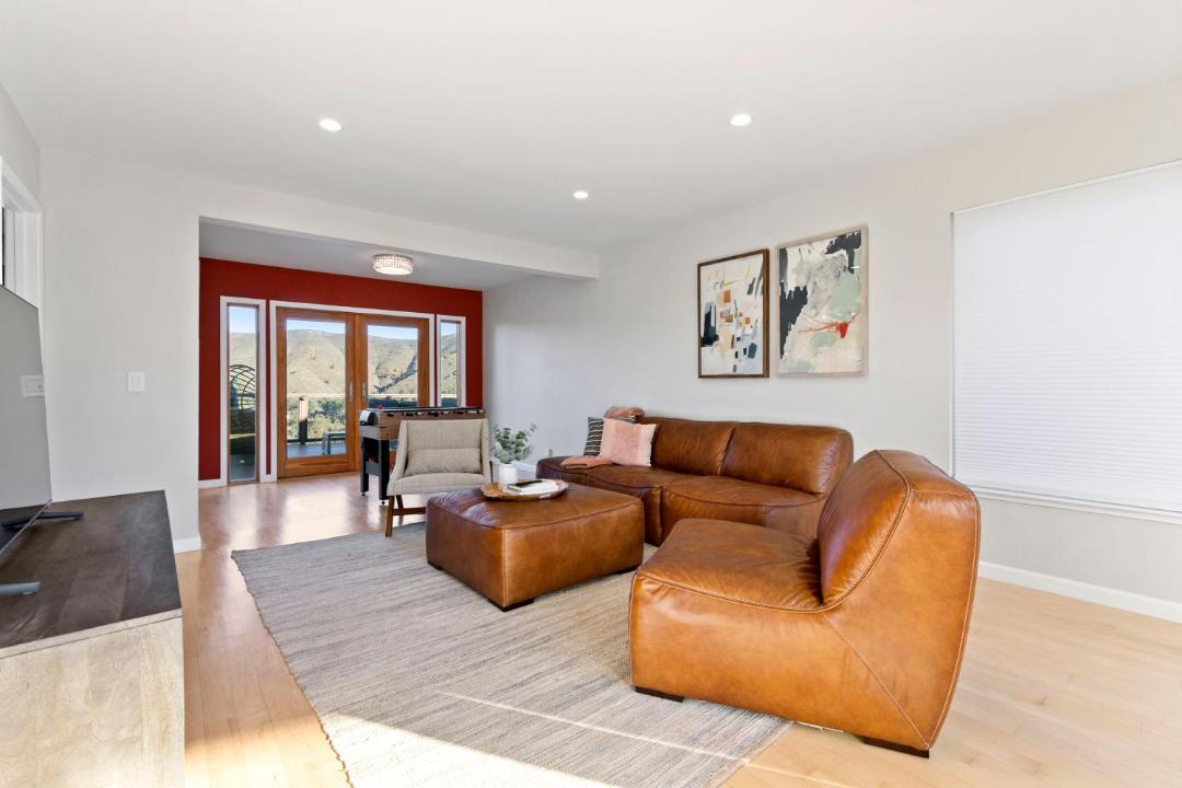 Photo of Livingroom in Park Pacifica
