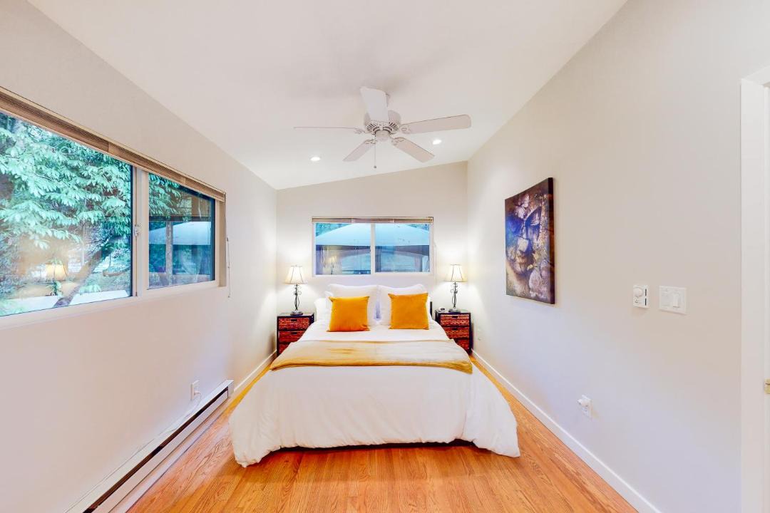 Photo of Bedroom in Rio Nido
