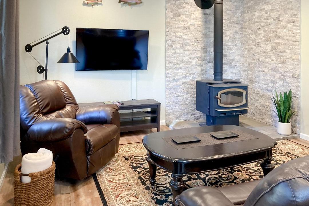 Photo of Livingroom in McKinleyville