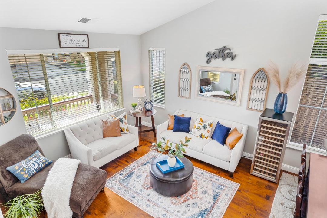 Photo of Livingroom in Windsor