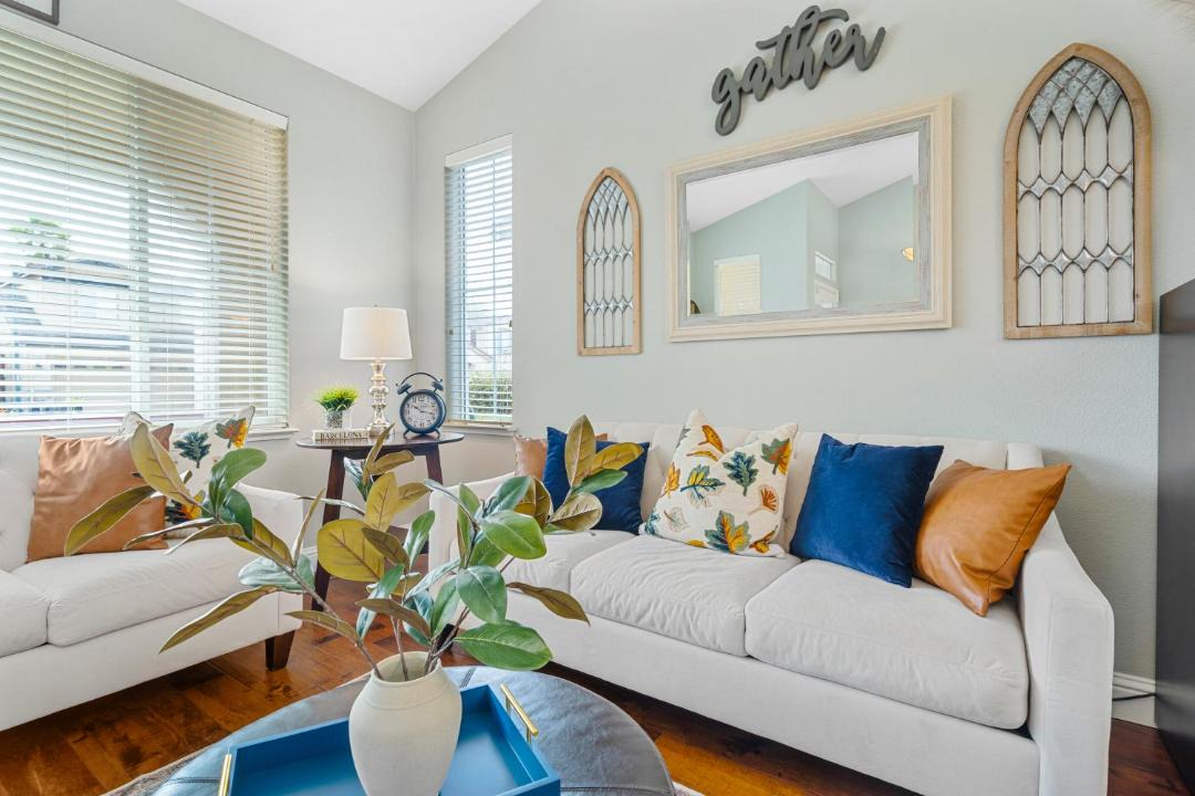 Photo of Livingroom in Windsor