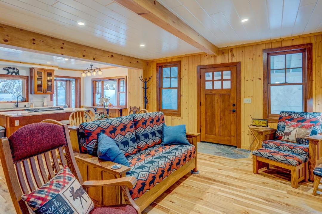 Photo of Livingroom in Tahoe Pines