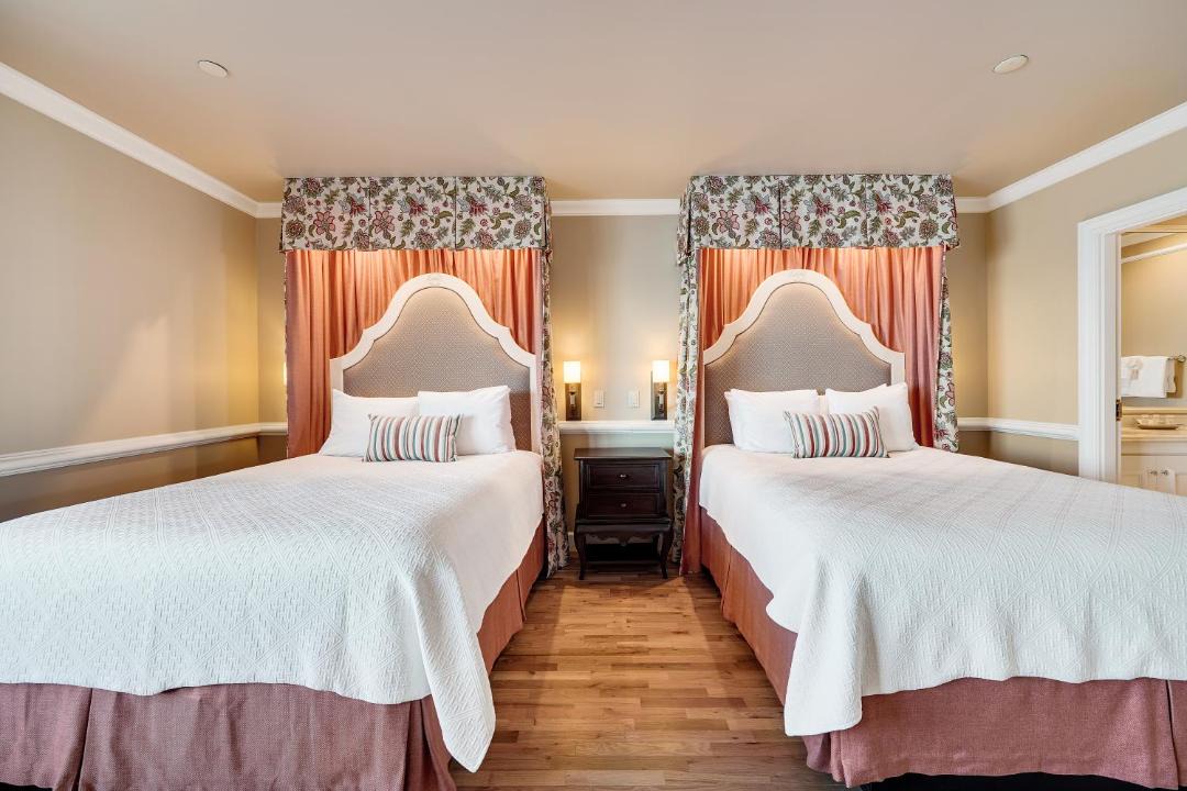 Photo of Bedroom in Monterey