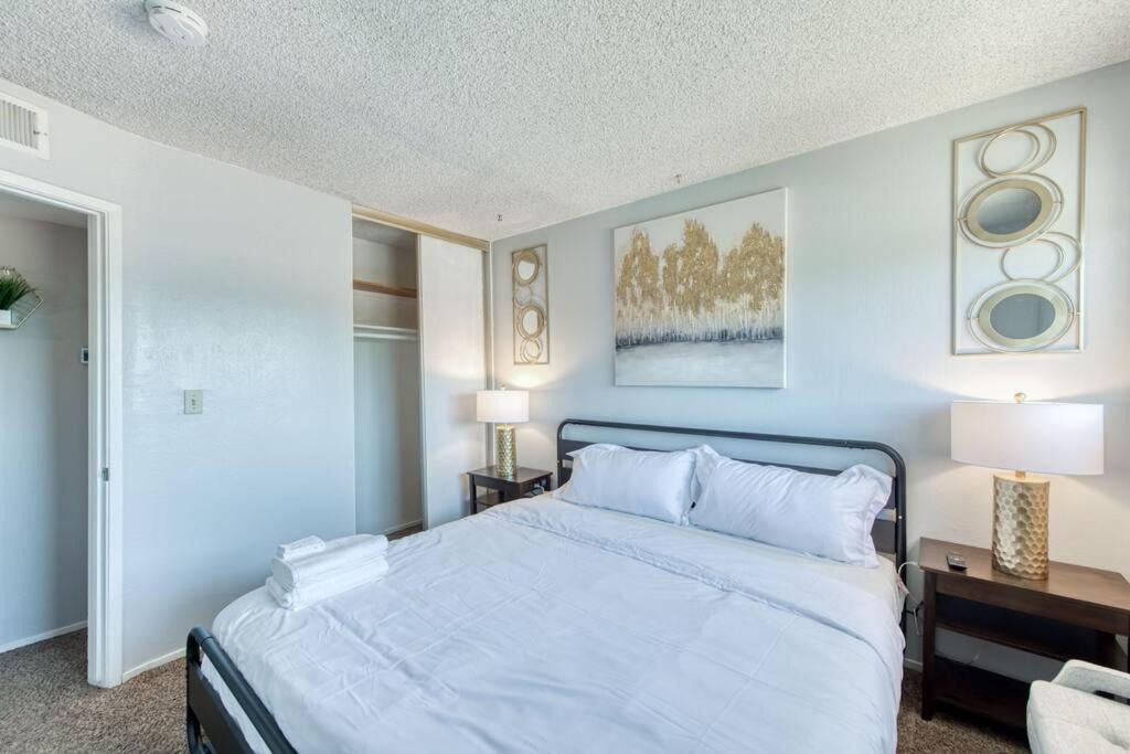 Photo of Bedroom in Raisin