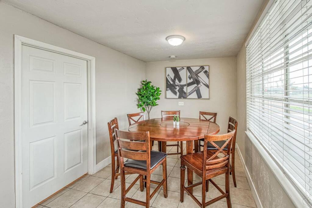 Photo of Livingroom in Raisin