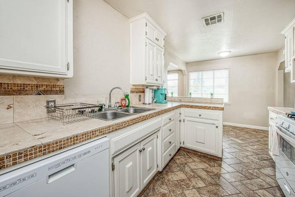 Photo of Kitchen in Raisin