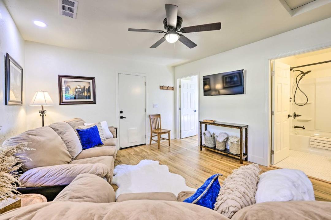 Photo of Livingroom in Woodlake