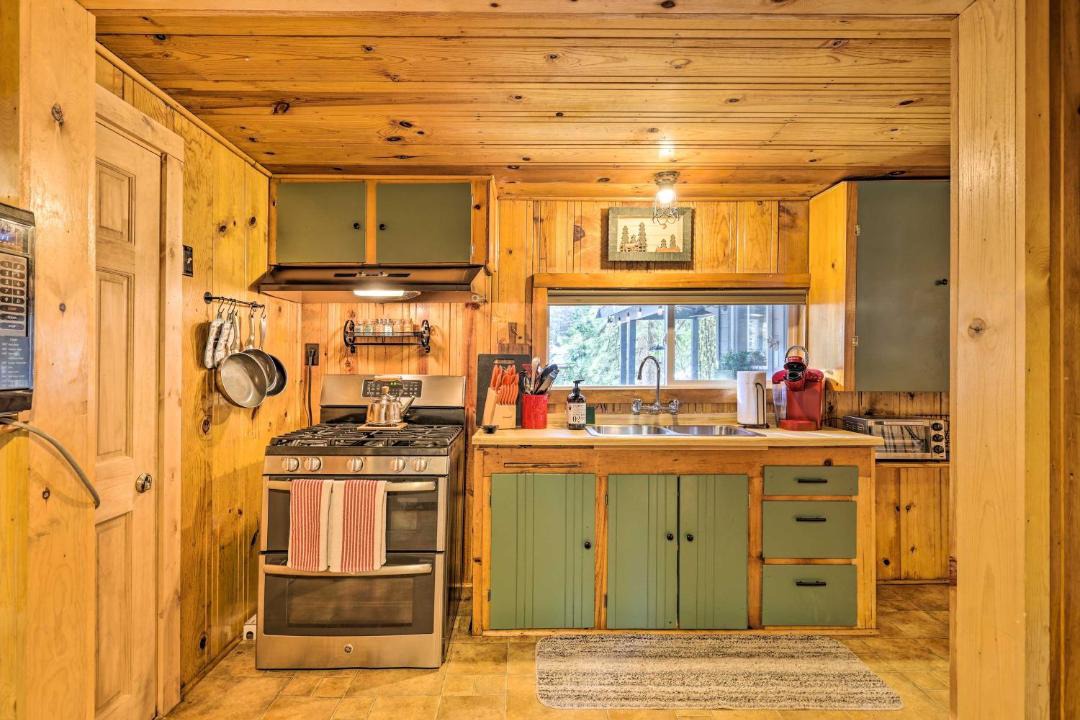 Photo of Kitchen in Long Barn