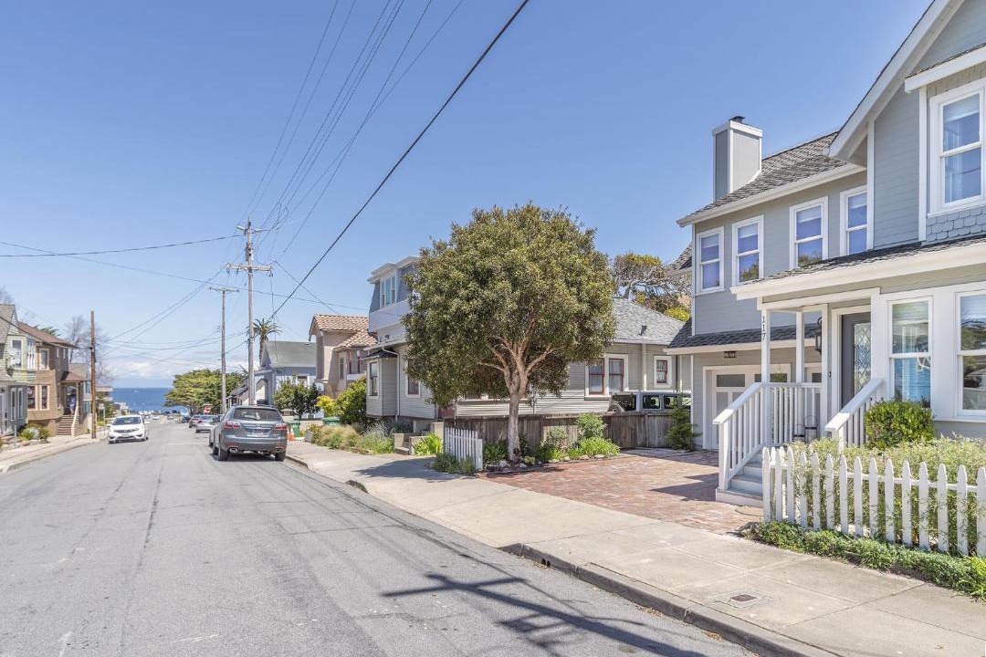 Photo of Buildings in Pacific Grove