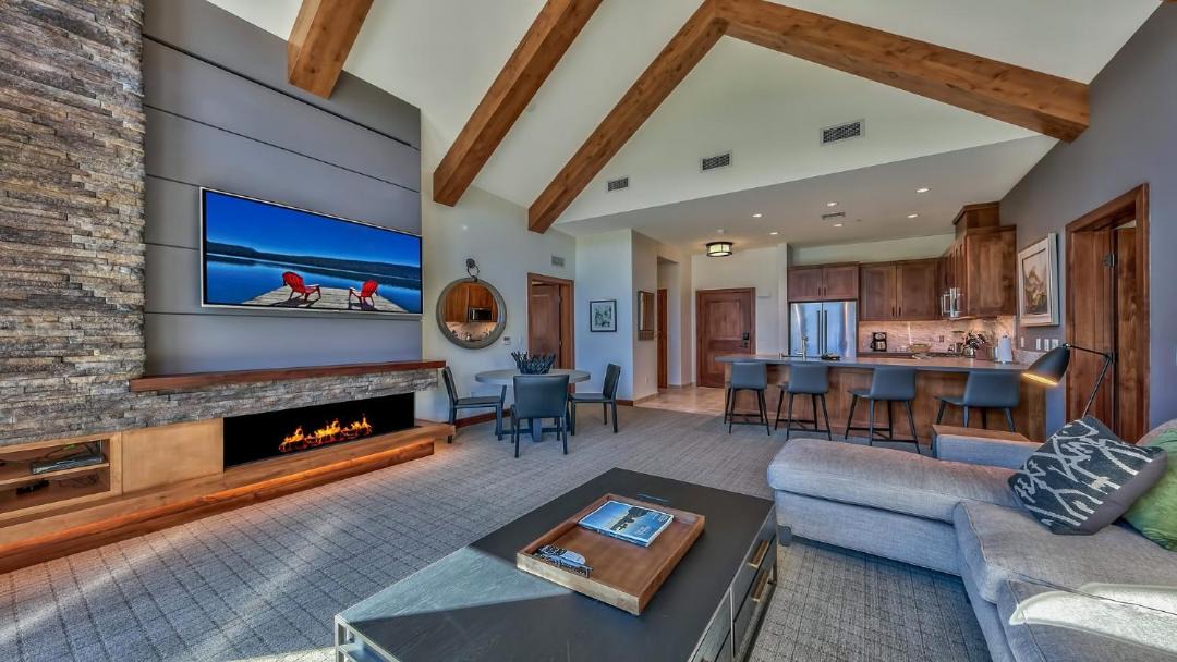 Photo of Livingroom in Lakeside Park
