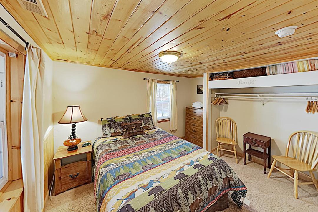 Photo of Bedroom in Black Bart