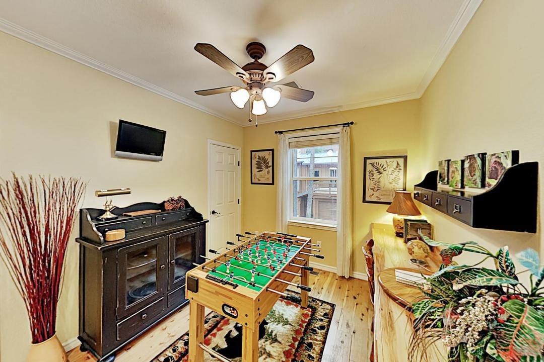 Photo of Livingroom in Truckee