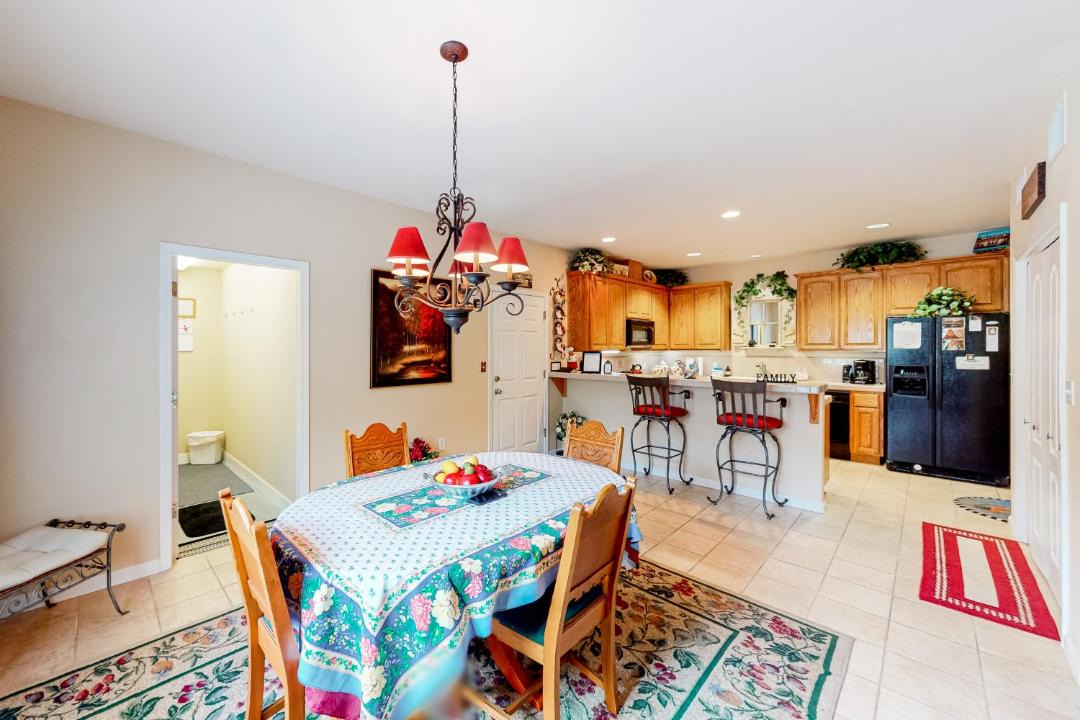 Photo of Livingroom in Bass Lake