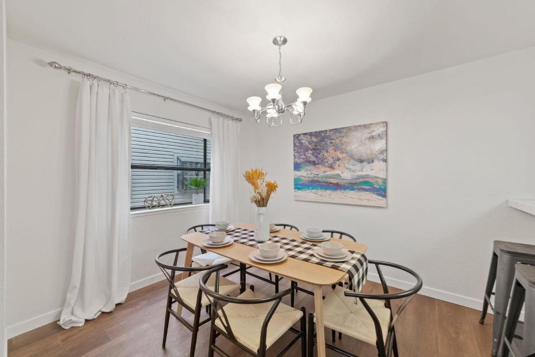 Photo of Livingroom in Arden-Arcade