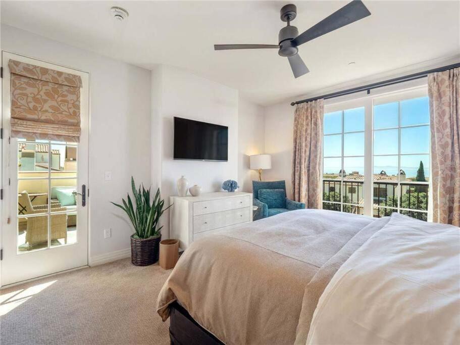 Photo of Bedroom in Rancho Palos Verdes