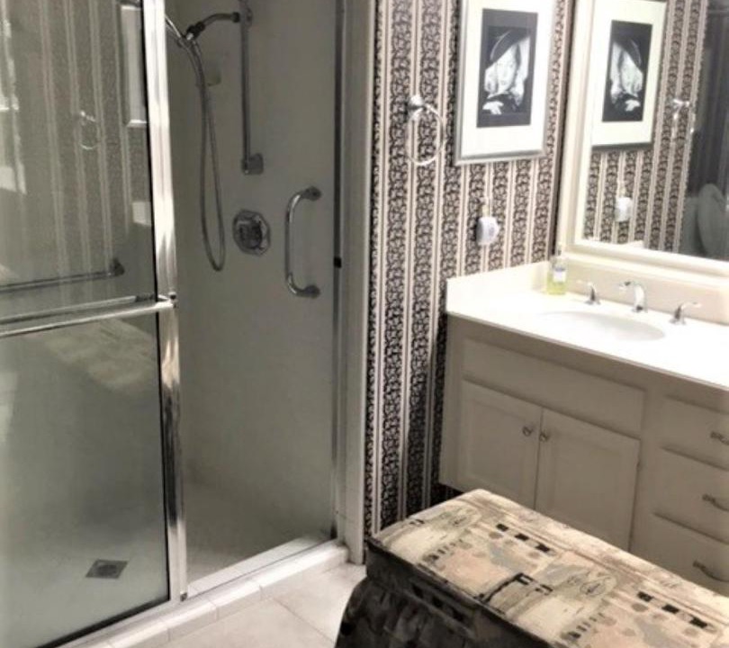 Photo of Bathroom in Palm Desert