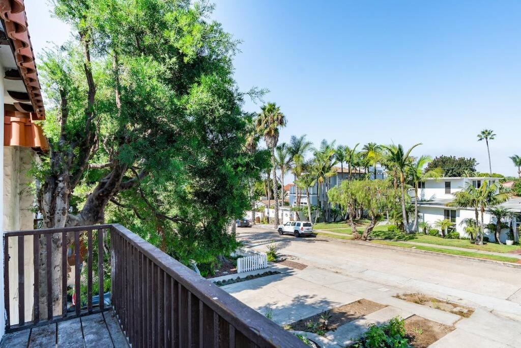 Photo of Patio Balcony in Beach Barber Tract