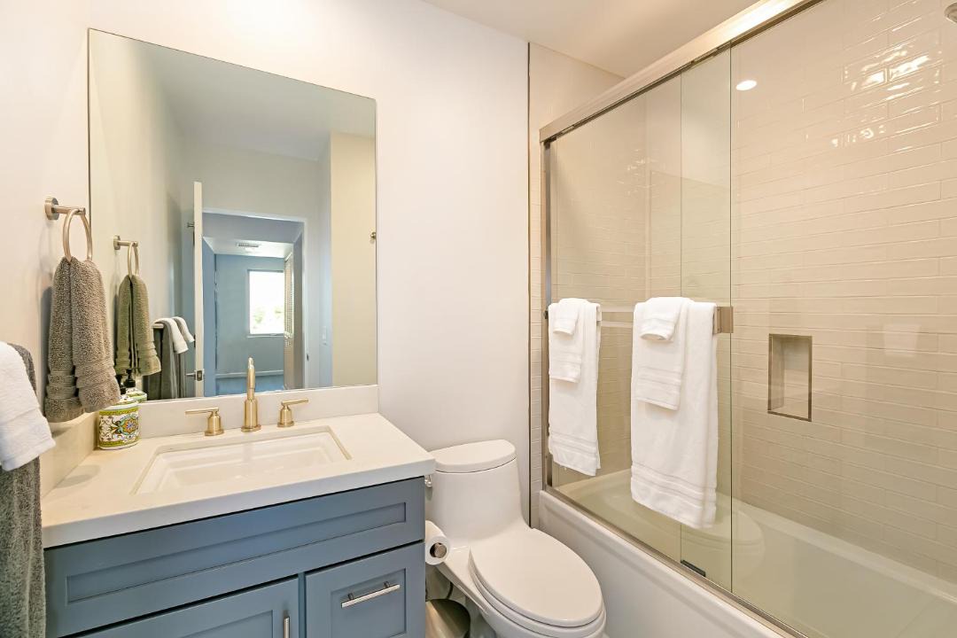 Photo of Bathroom in Crown Point