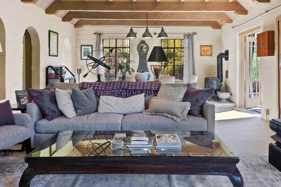 Photo of Livingroom in Northwood