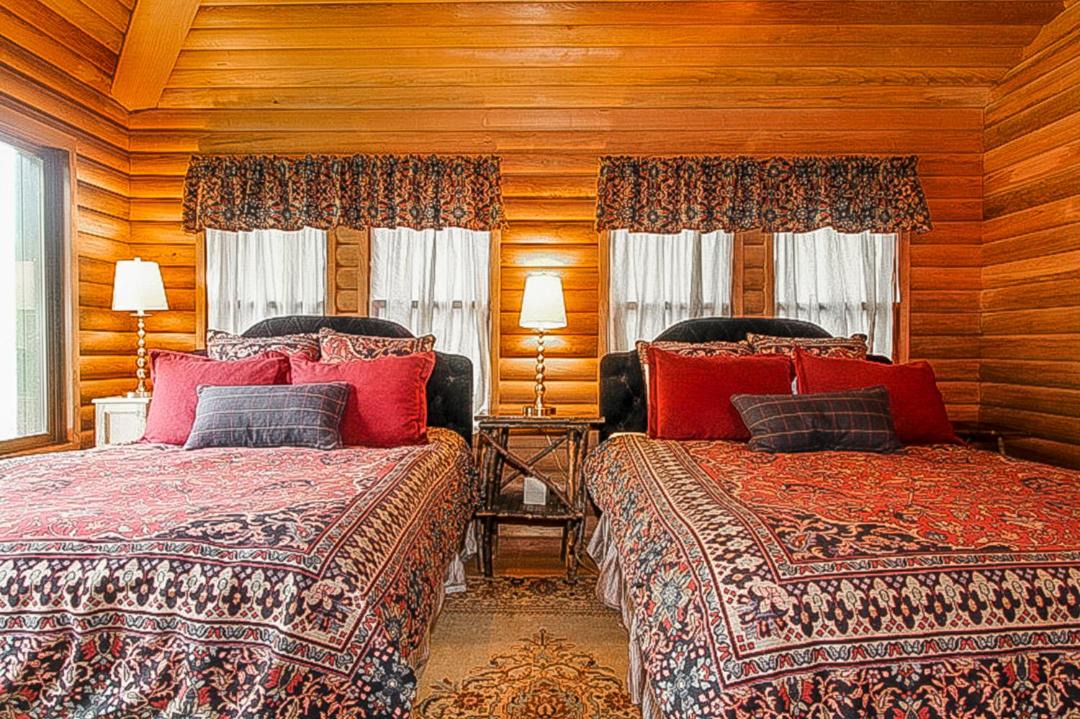 Photo of Bedroom in Guerneville