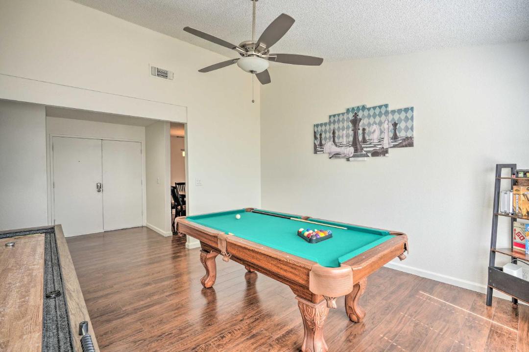 Photo of Livingroom in Sacramento