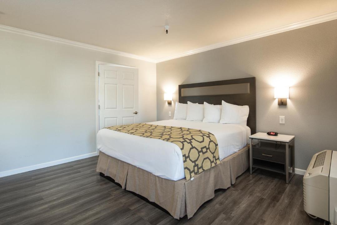 Photo of Bedroom in Milpitas