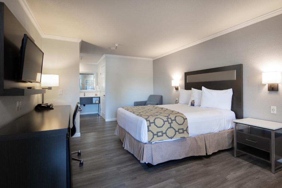 Photo of Bedroom in Milpitas
