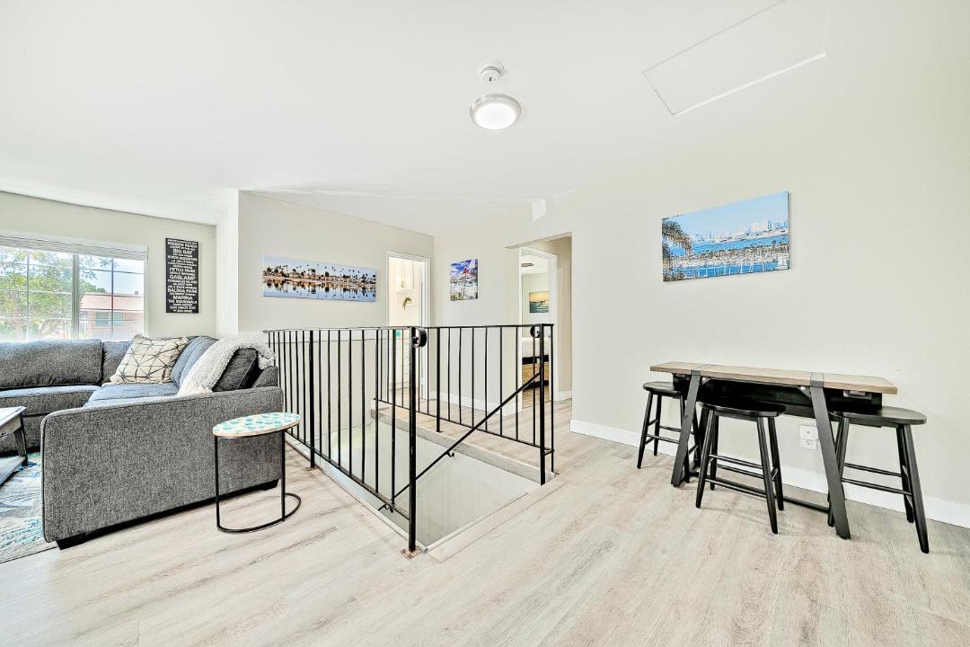 Photo of Livingroom in South Mission Beach