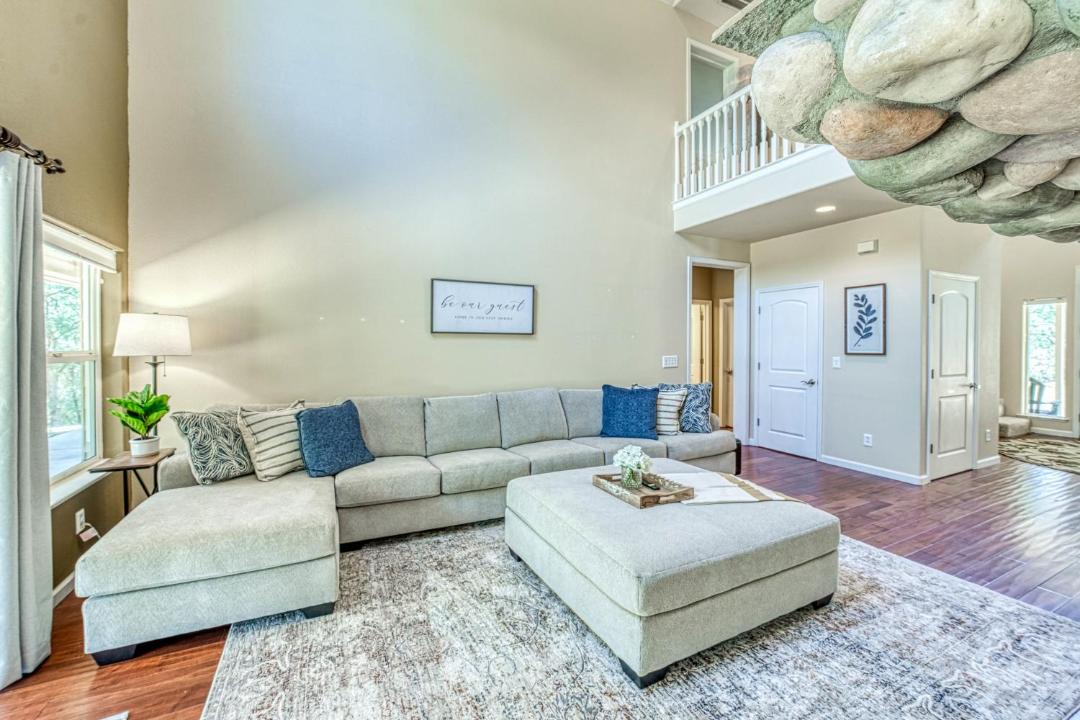 Photo of Livingroom in Mariposa