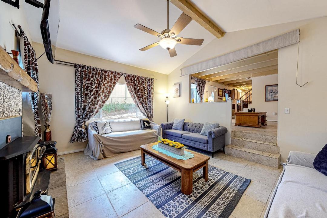 Photo of Livingroom in Crestline