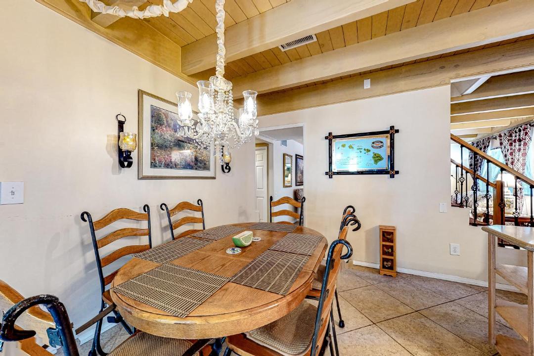 Photo of Livingroom in Crestline
