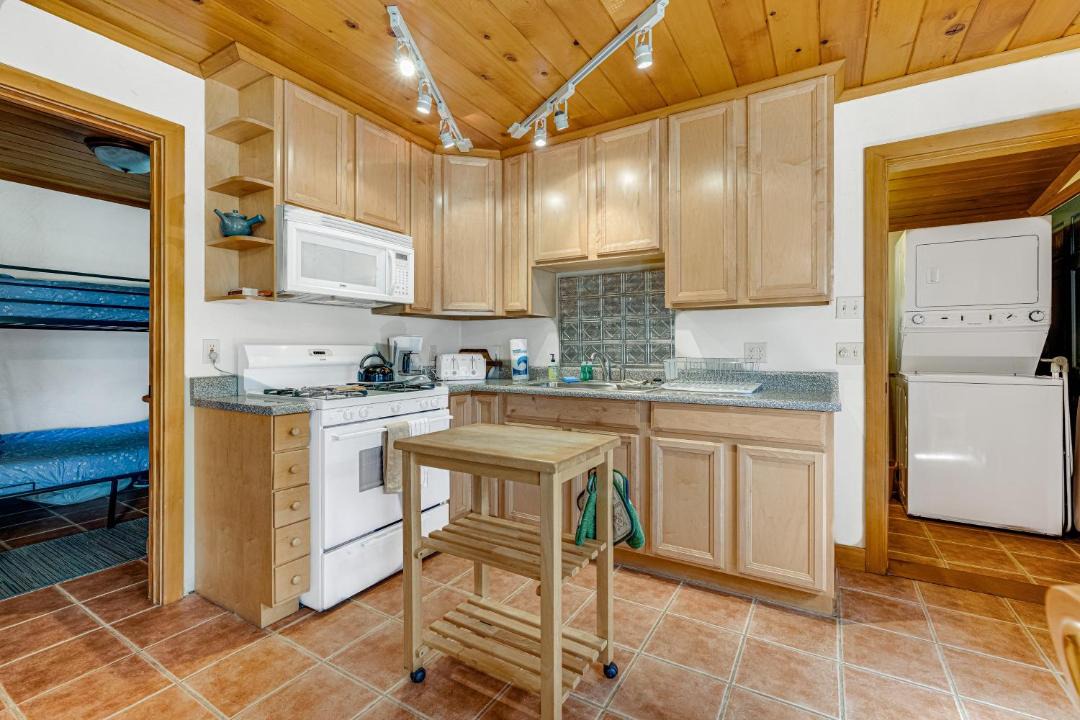 Photo of Kitchen in Harden Flat
