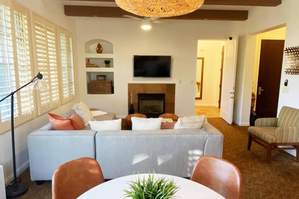 Photo of Livingroom in La Quinta