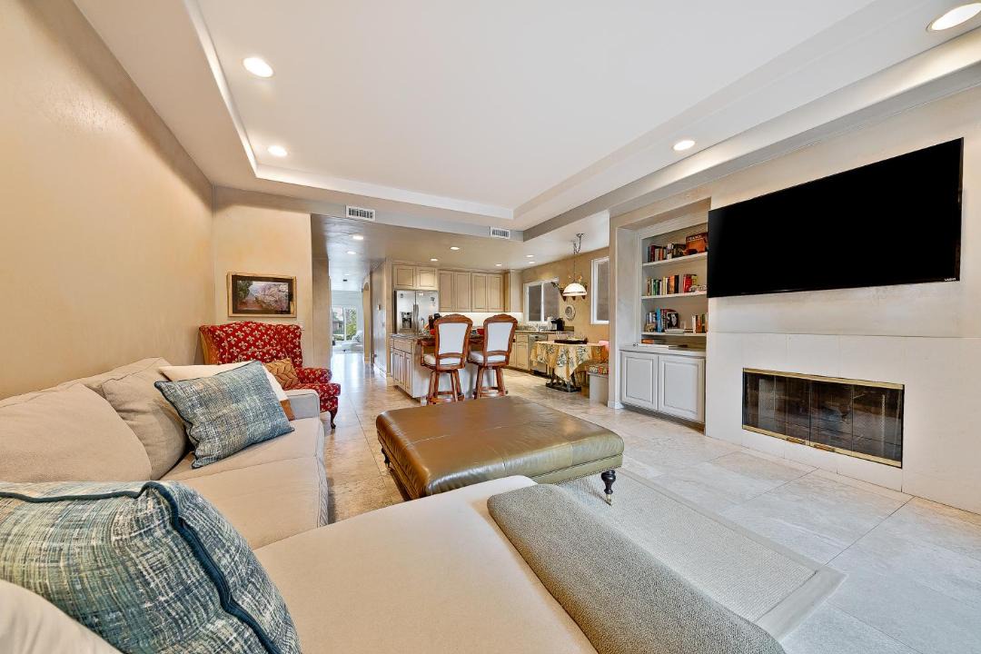 Photo of Livingroom in Village of La Jolla