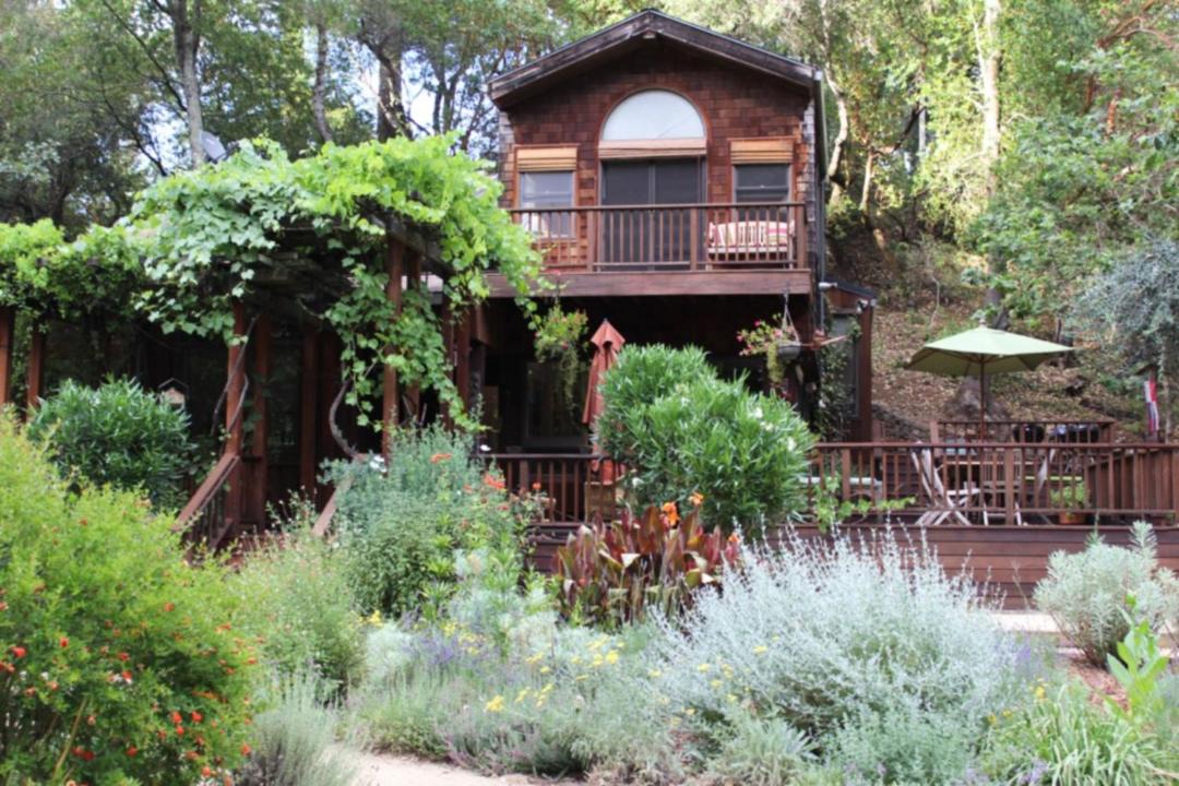 Photo of Buildings in Glen Ellen