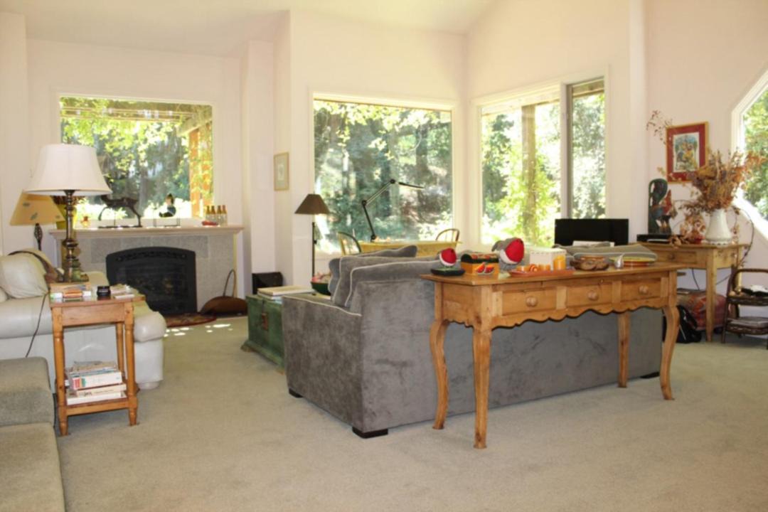 Photo of Livingroom in Glen Ellen