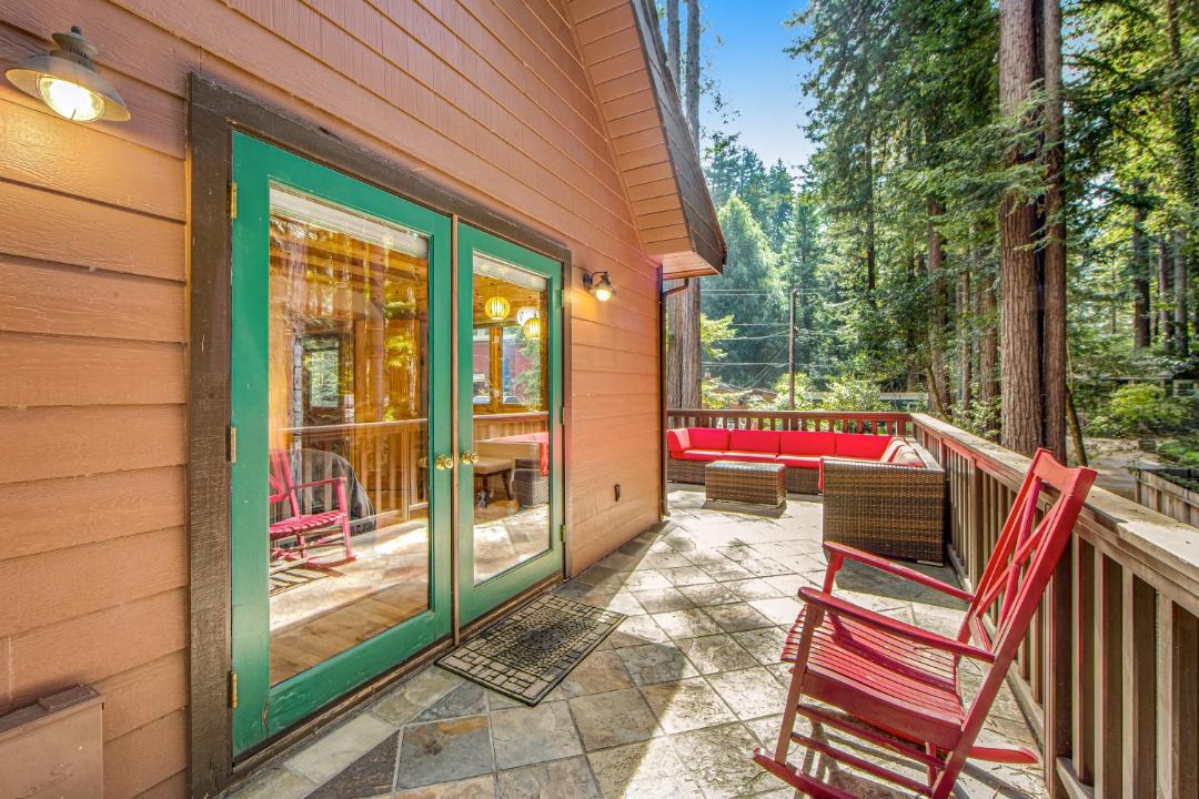 Photo of Patio Balcony in Northwood