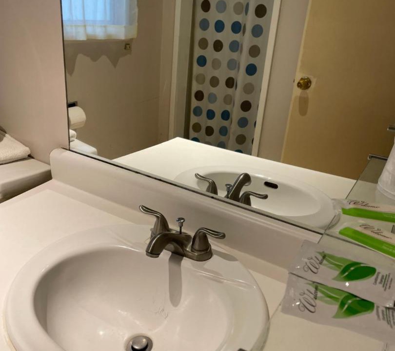 Photo of Bathroom in Red Bluff