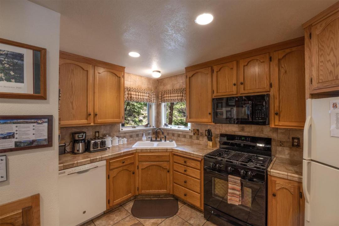 Photo of Kitchen in North Wawona