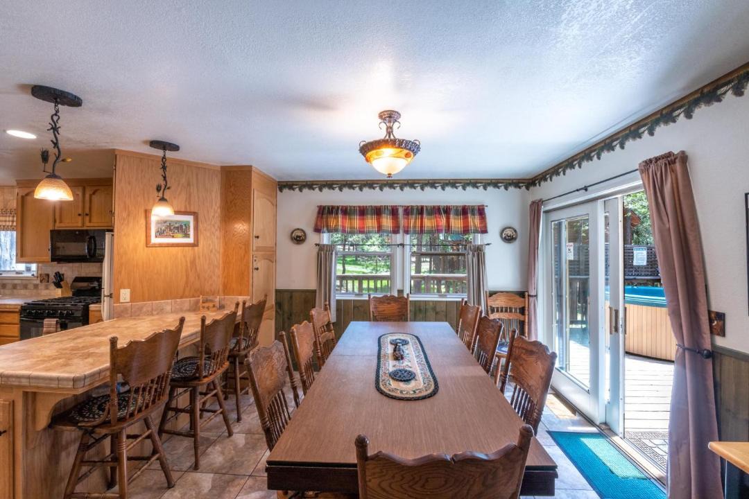 Photo of Kitchen in North Wawona